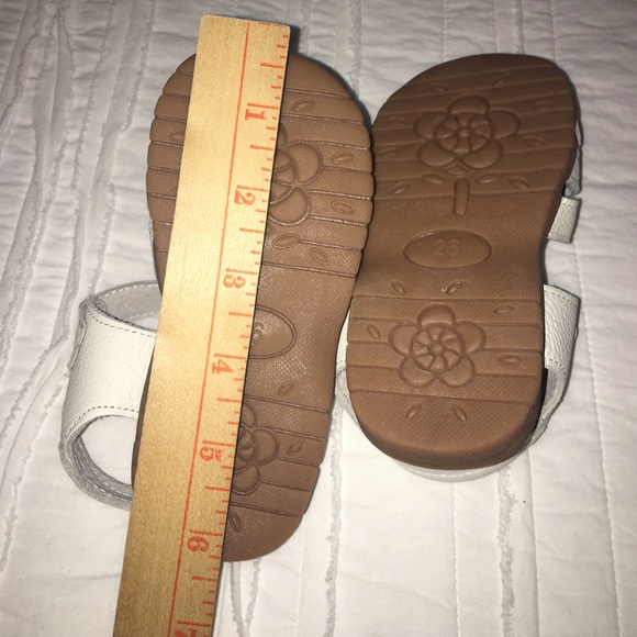 NWOT White leather sandals, toddler 8 - Picture 5 of 5